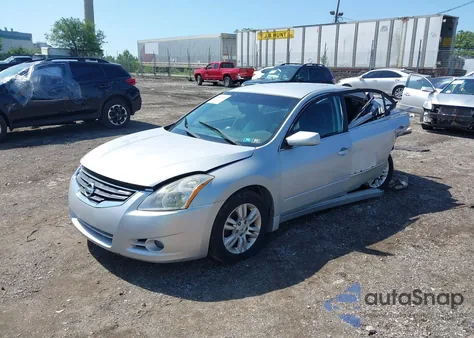2011 Nissan Altima 2.5 S z USA, uszkodzony, nr VIN 1N4AL2AP8BN468539